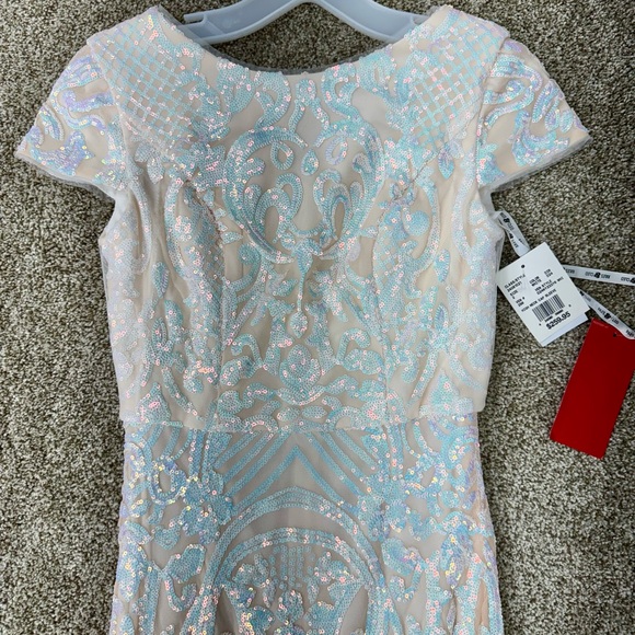 Shimmering Sequin Gown in Pastel Hues - Picture 2 of 3